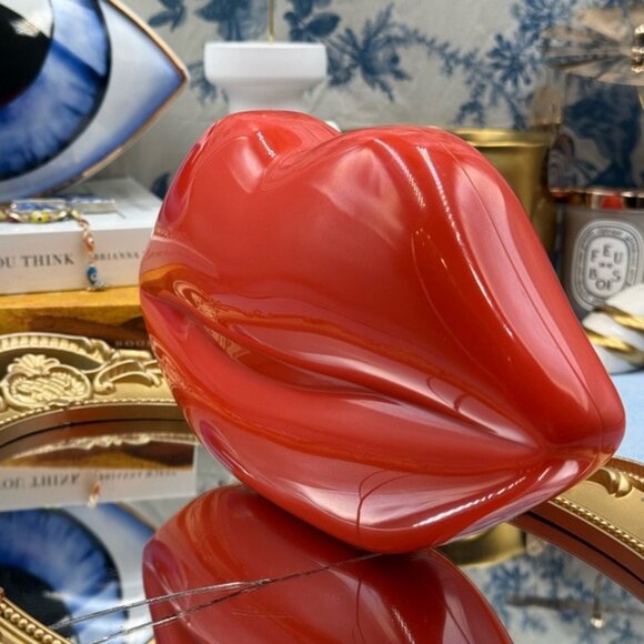 🆕 LULU GUINNESS 🧿 NWOT Iconic Lips Perspex Clutch - Burnt Orange Red - Picture 5 of 16
